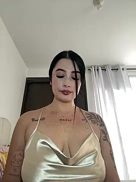 Libia James online show from 05/25/26, 07:23