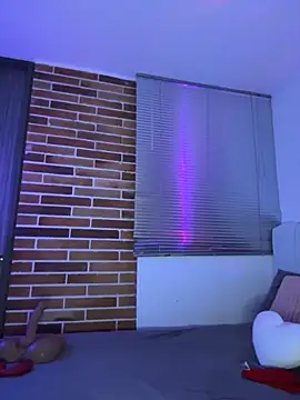 Libia James online show from 11/24/25, 11:05