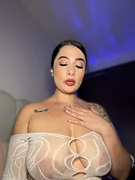 Libia James online show from 07/08/26, 01:41