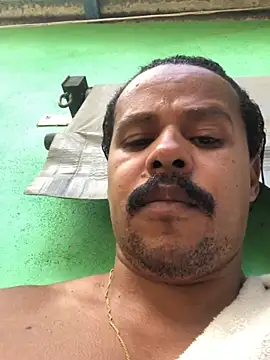 Snapshot of morenonicexxx chatting on 02/15/25, 06:23 morenonicexxx online show from 02/15/25, 06:23