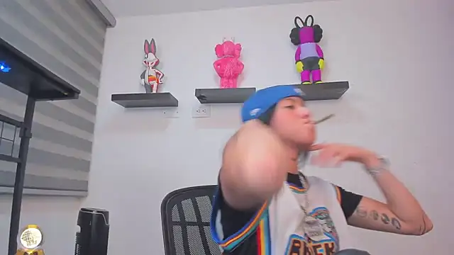 Gangster Girl online show from 05/03/26, 05:34