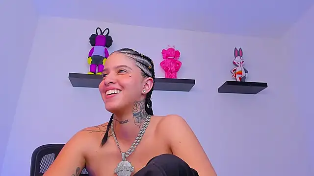 Gangster Girl online show from 02/20/25, 10:48