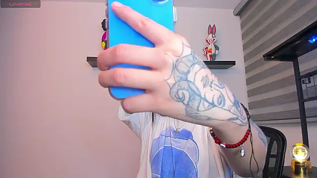 Snapshot of Gangster_Girl chatting on 02/07/26, 03:25 Gangster Girl online show from 02/07/26, 03:25