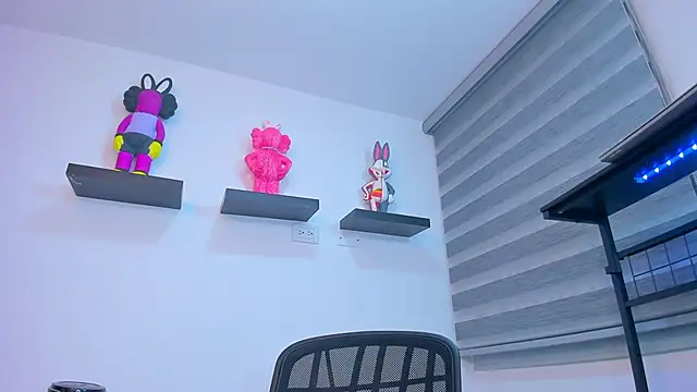 Gangster Girl online show from 10/31/25, 03:14