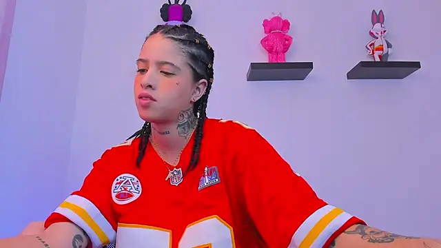 Gangster Girl online show from 03/03/25, 10:20