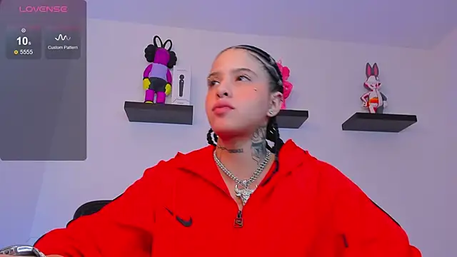 Gangster Girl online show from 03/21/25, 01:34