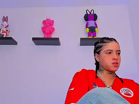 Gangster Girl online show from 02/28/25, 01:05