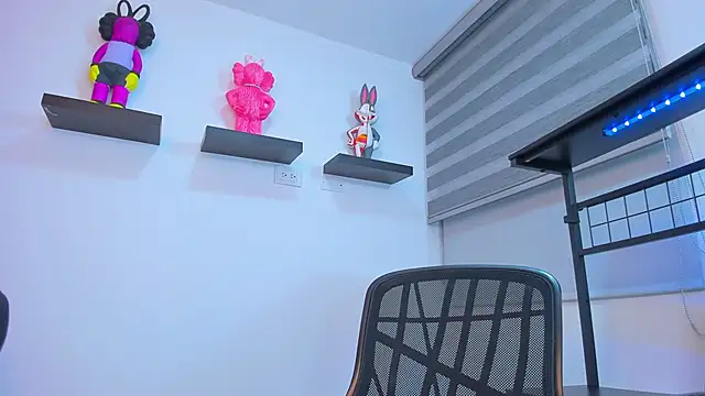 Gangster Girl online show from 11/02/25, 04:17