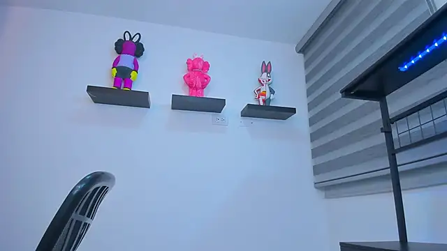 Gangster Girl online show from 09/24/25, 12:40