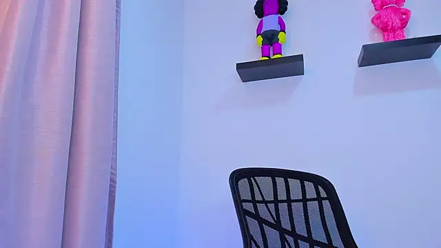 Gangster Girl online show from 02/24/25, 01:35