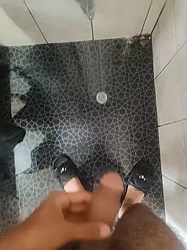 Jose4236 online show from 12/18/25, 04:33