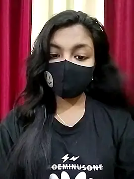 Snapshot of Myra-sen chatting on 01/11/26, 04:52 Myra-sen online show from 01/11/26, 04:52