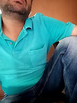 daddy indian online show from 03/05/25, 04:13