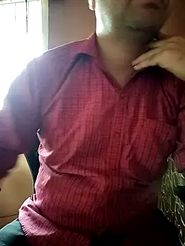 daddy indian online show from 10/28/25, 04:13