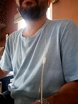 daddy indian online show from 09/10/25, 04:22