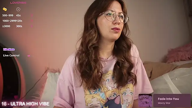 ms allison w online show from 10/05/25, 12:51