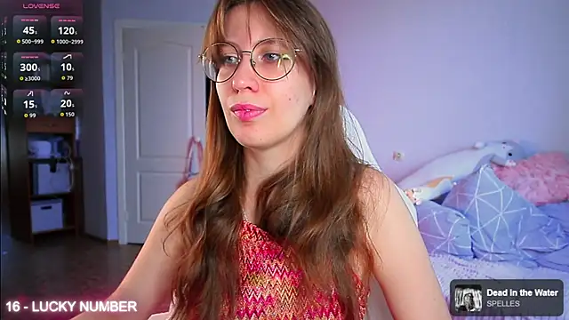 Snapshot of ms_allison_w chatting on 05/30/26, 10:54 ms allison w online show from 05/30/26, 10:54