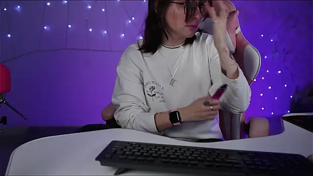 Lana  May online show from 02/27/25, 02:43