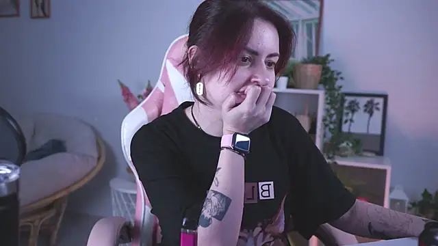 Lana  May online show from 03/14/25, 11:23