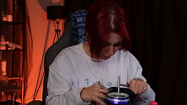 Lana  May online show from 02/09/26, 02:26