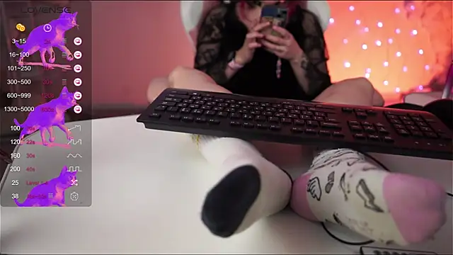 Lana  May online show from 03/22/25, 02:36