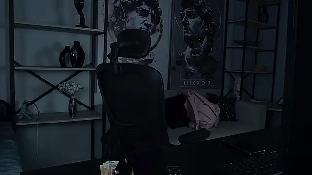 Lana  May online show from 09/19/25, 11:36