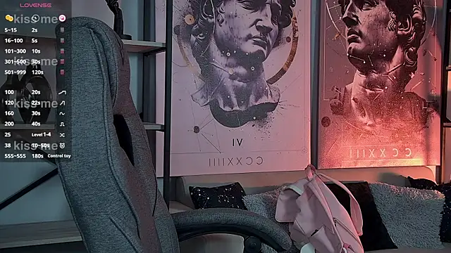 Lana  May online show from 10/03/25, 11:12