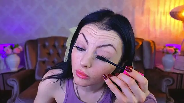 Daisy Delight online show from 11/13/25, 08:35