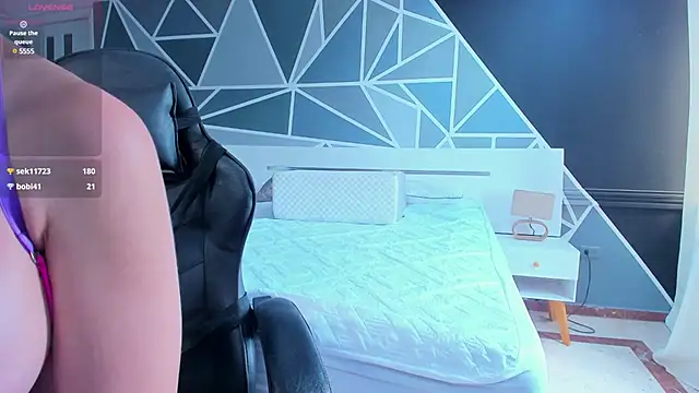 rachel mendoza online show from 02/15/25, 08:45