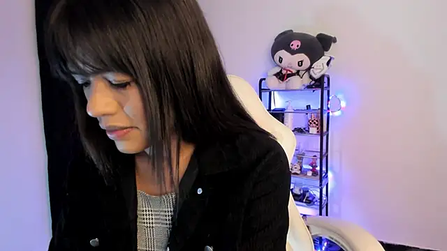 meganthompsonn22 online show from 02/25/26, 07:19