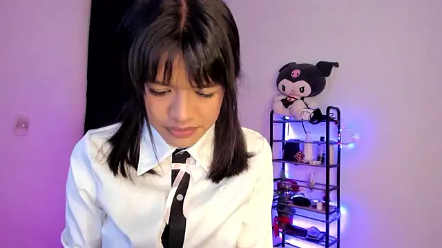 meganthompsonn22 online show from 02/12/26, 06:29