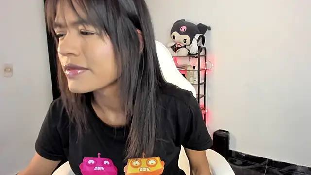 meganthompsonn22 online show from 03/31/26, 03:52