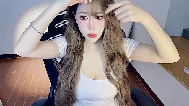 Naixue-520 online show from 05/18/26, 02:33