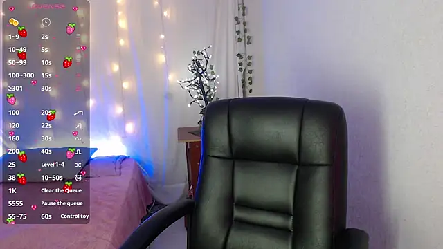 mixie cute online show from 01/17/25, 08:55