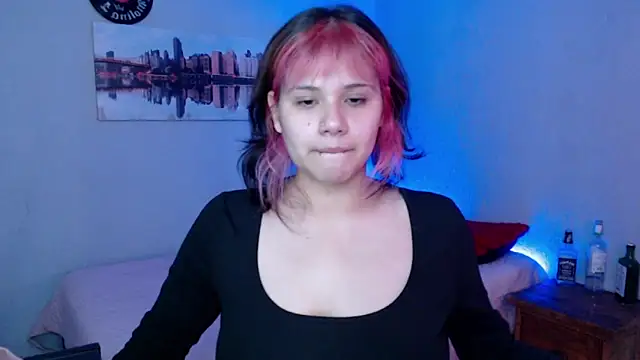 mixie cute online show from 03/07/25, 08:22