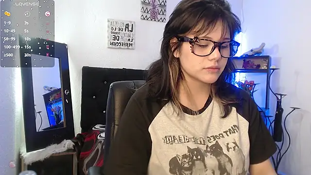 mixie cute online show from 11/04/25, 01:26