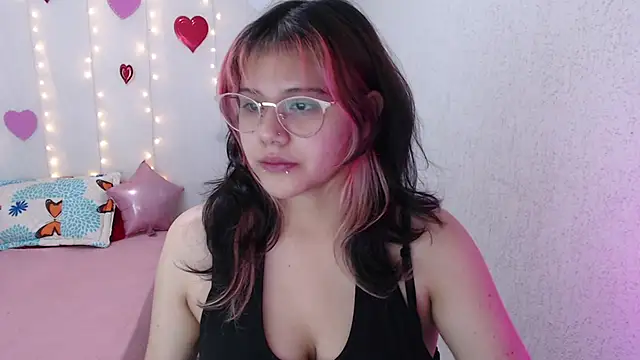 mixie cute online show from 02/16/25, 05:04