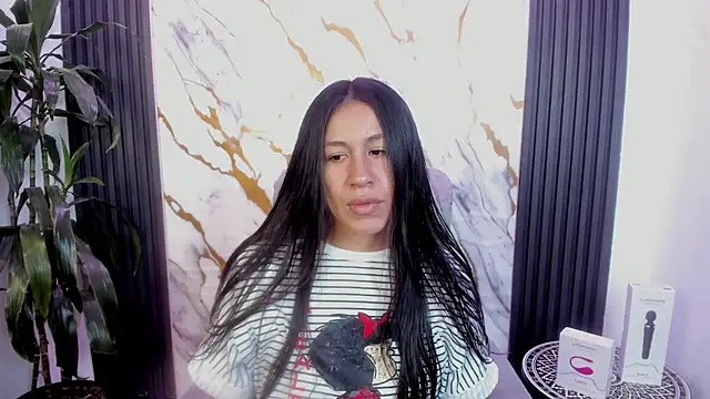 EmiGomez  online show from 05/27/26, 01:40