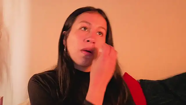 EmiGomez  online show from 09/24/25, 12:33