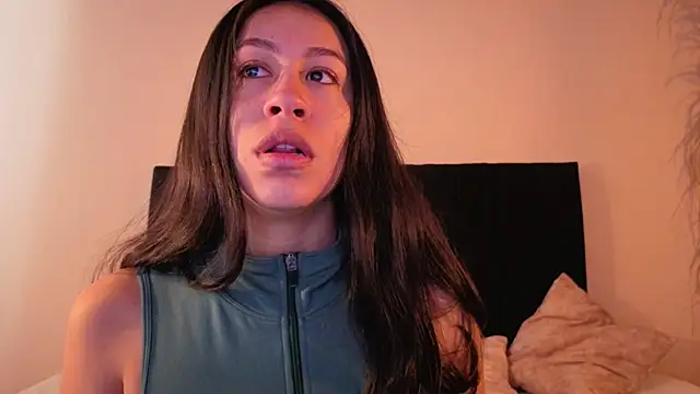 EmiGomez  online show from 11/08/25, 01:36