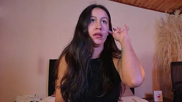 EmiGomez  online show from 03/08/26, 05:27