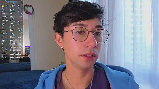 Snapshot of cameron_cum chatting on 12/15/25, 11:16 cameron cum online show from 12/15/25, 11:16