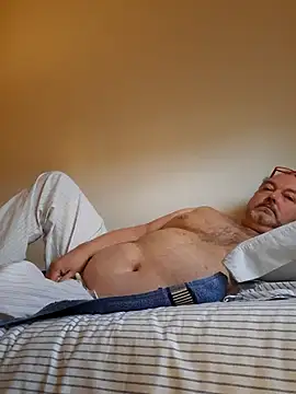 bluangelo online show from 02/11/26, 01:44