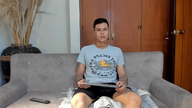 jamesinked  online show from 11/09/25, 08:13