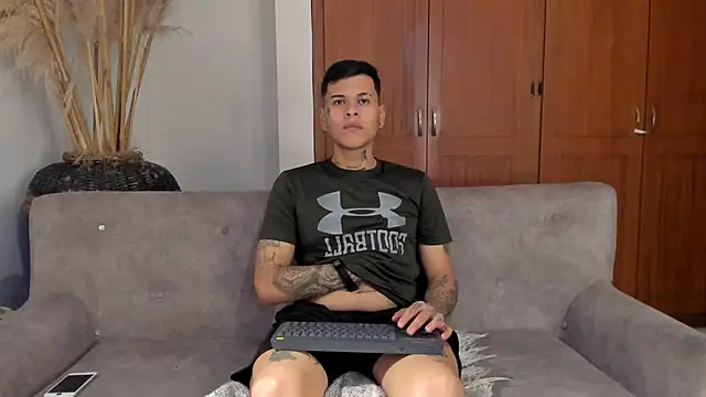 jamesinked  online show from 12/03/25, 03:18