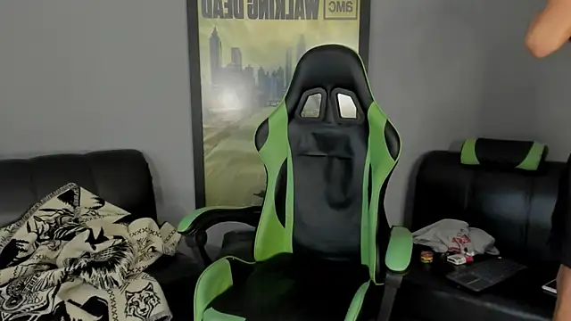 jamesinked  online show from 02/18/25, 08:03