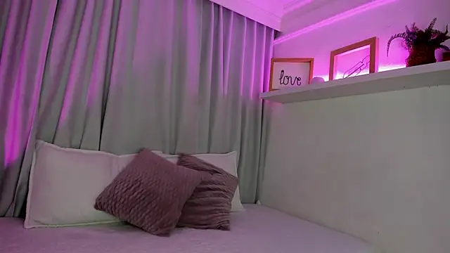 susyy7 online show from 12/01/25, 07:26