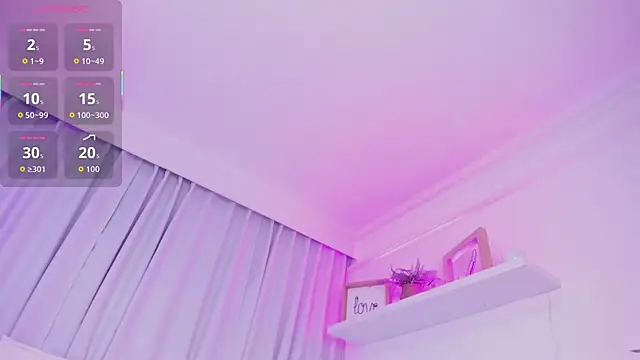 susyy7 online show from 10/24/25, 07:35