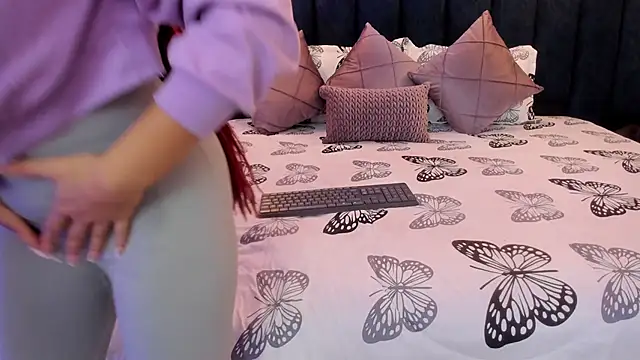 susyy7 online show from 02/09/26, 03:37