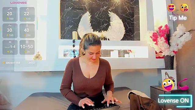 Snapshot of Cinthya_mjs chatting on 09/10/25, 11:53 Cinthya mjs online show from 09/10/25, 11:53